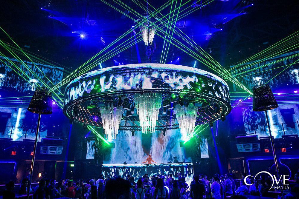 Light up the sky and be someone else's light! ❤

#CoveManila
#OkadaManila