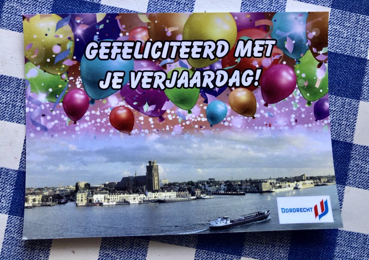 Meneertje is maandag pas jarig, maar het is nu al feest door de verjaardagskaart van burgemeester ⁦<a href="/WouterKolff/">Wouter Kolff</a>⁩ superleuk 👍🎂