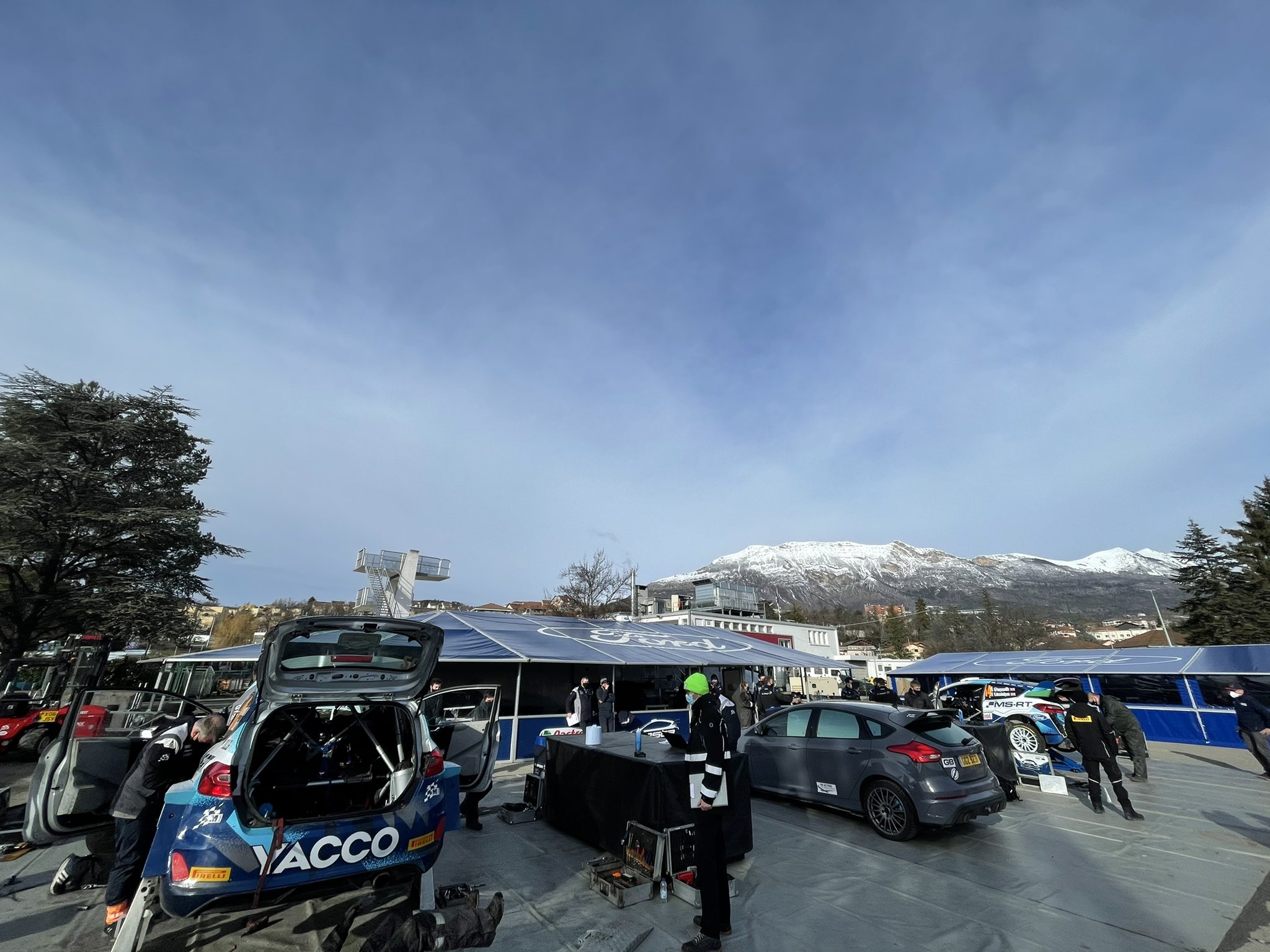 36 - WRC: 89º Rallye Automobile de Monte-Carlo [18-24 Enero] - Página 12 EsaJ6s4XYAAa3AW?format=jpg&name=large