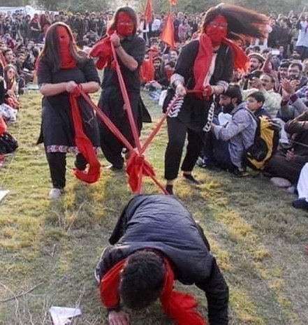 M_Amirbaloch's tweet photo. All of you are requested to choose good representatives to solve the problems of the students. The difference is clear! 
#Reject_laal_O_laal_dholkiSarkar
#OnlineExam_IsOurRight
#OnlineExamOrWeProtest 
#online_exams_only https://t.co/SGuoxSAaS9