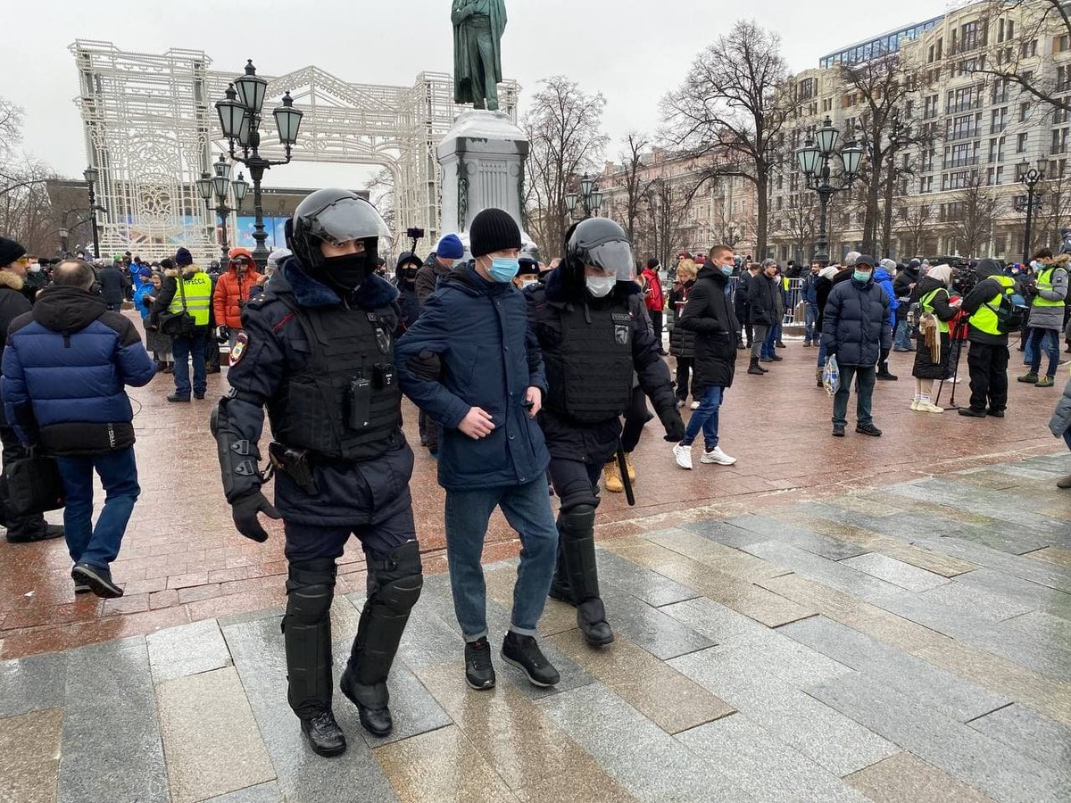 Где митинги москва