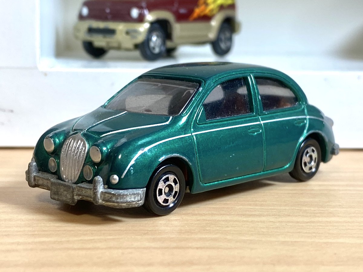 トミカコレクション Sur Twitter トミカ 光岡 ビュート 光岡 ビュート 光岡が日産マーチをベースにセダン型に改造した車 この クラシカルなデザインが素敵 横から見るとマーチの面影があります 私の好きな車でもあります トミカコレクション Sur Twitter トミカ 光岡 ビュート 光岡 ビュート 光岡が日産マーチをベースにセダン型に改造した車 この クラシカルなデザインが素敵 横から見るとマーチの面影があります 私の好きな車でもあります
