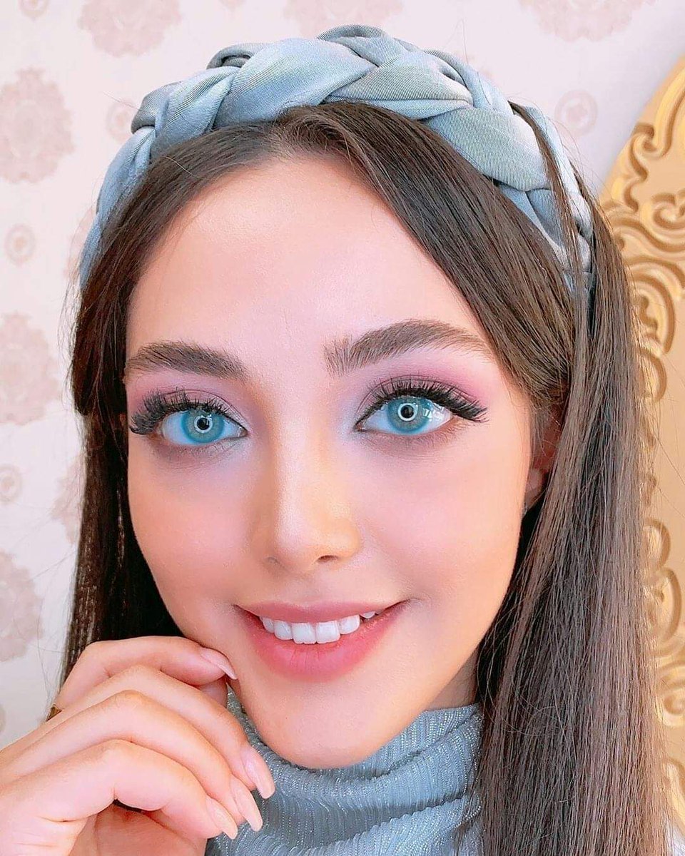 Qeyeqvision's tweet photo. 🔹يمكنك بدء يومك بلون جديد وإشراقة جديده 🤩

#QeyeQ
#lenses
#glasses 
#colors_lenses
#sunglasses 
#medical_glasses
#Cosmetic_lenses
#lense
#سر_جمالك
#عيونك_مرآتك https://t.co/BCiRiF33XD
