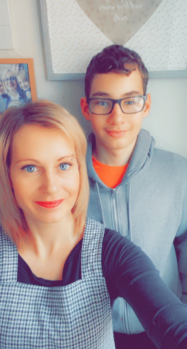 MrsVulc4n's tweet photo. No filter needed- My Handsome First born SONOFVULC4N is 14 today 🎈
Happy Birthday son 🎁🎂🎉
#birthdayboy #birthdayhype #son #birthdaylockdown #firstborn #nofilterneeded https://t.co/ZKeeo7BtxD