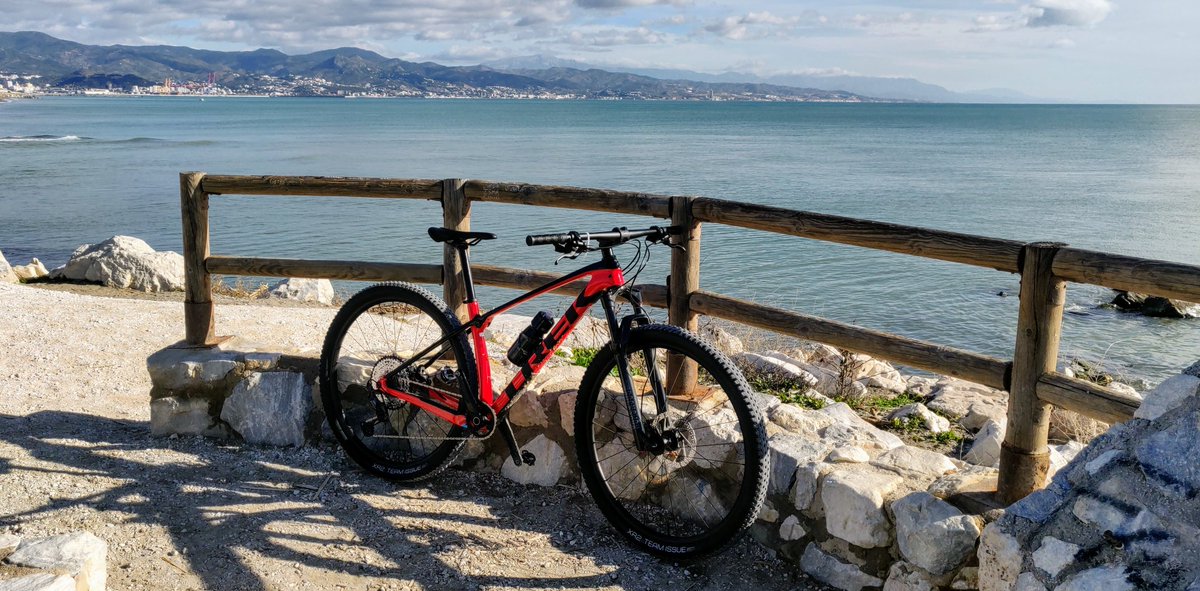 RafaelGavira's tweet image. Estrenando @TrekBikesSpain #Procaliber 9.6 #Pedaleando #Málaga