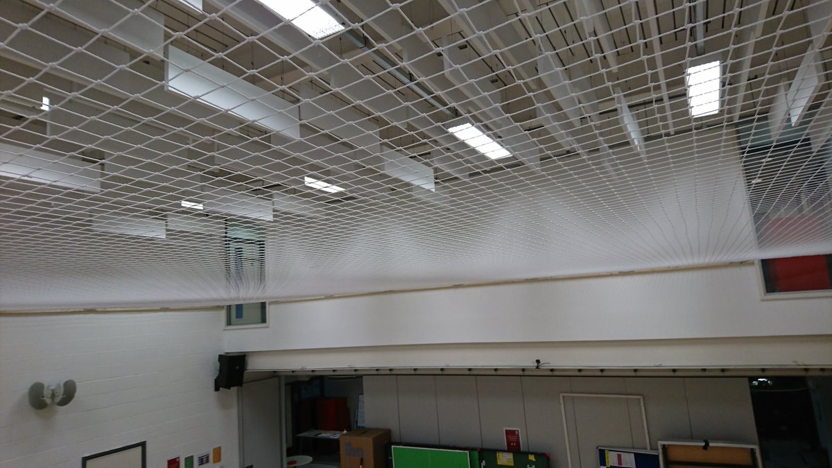 SportsFServices's tweet image. Protection netting supplied and installed in a youth centre to stop balls damaging acoustic panels and other services in the roof space #roofprotectionnets #sportsnetting #weinstall #ceilingprotectionnetting