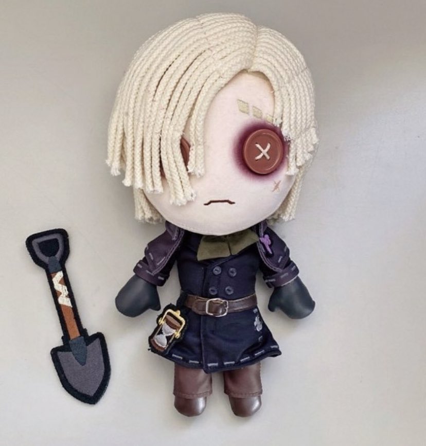 / / fuck it *turns into a marketable plushie*