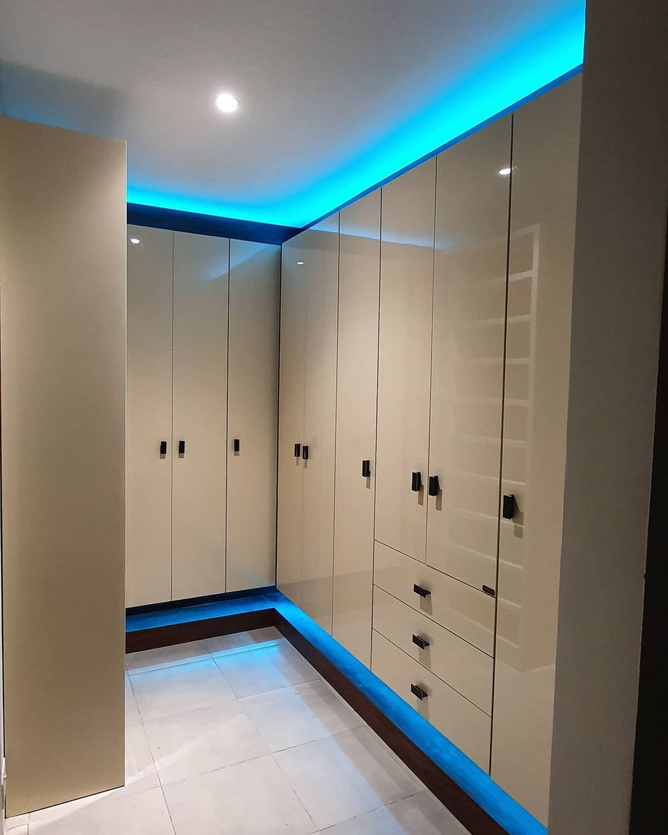 Zenolightren's tweet photo. Add-ons of mercury laser illumination for closets is fast becoming one of our installation promises!! 

You too can have this in your home.  Proudly made in Nigeria 🇳🇬 👌. 

 Contact us @buchigladness

#productdesign #product #productdesigner #designer #designinspiration #designs https://t.co/tKa8wI1ZYD