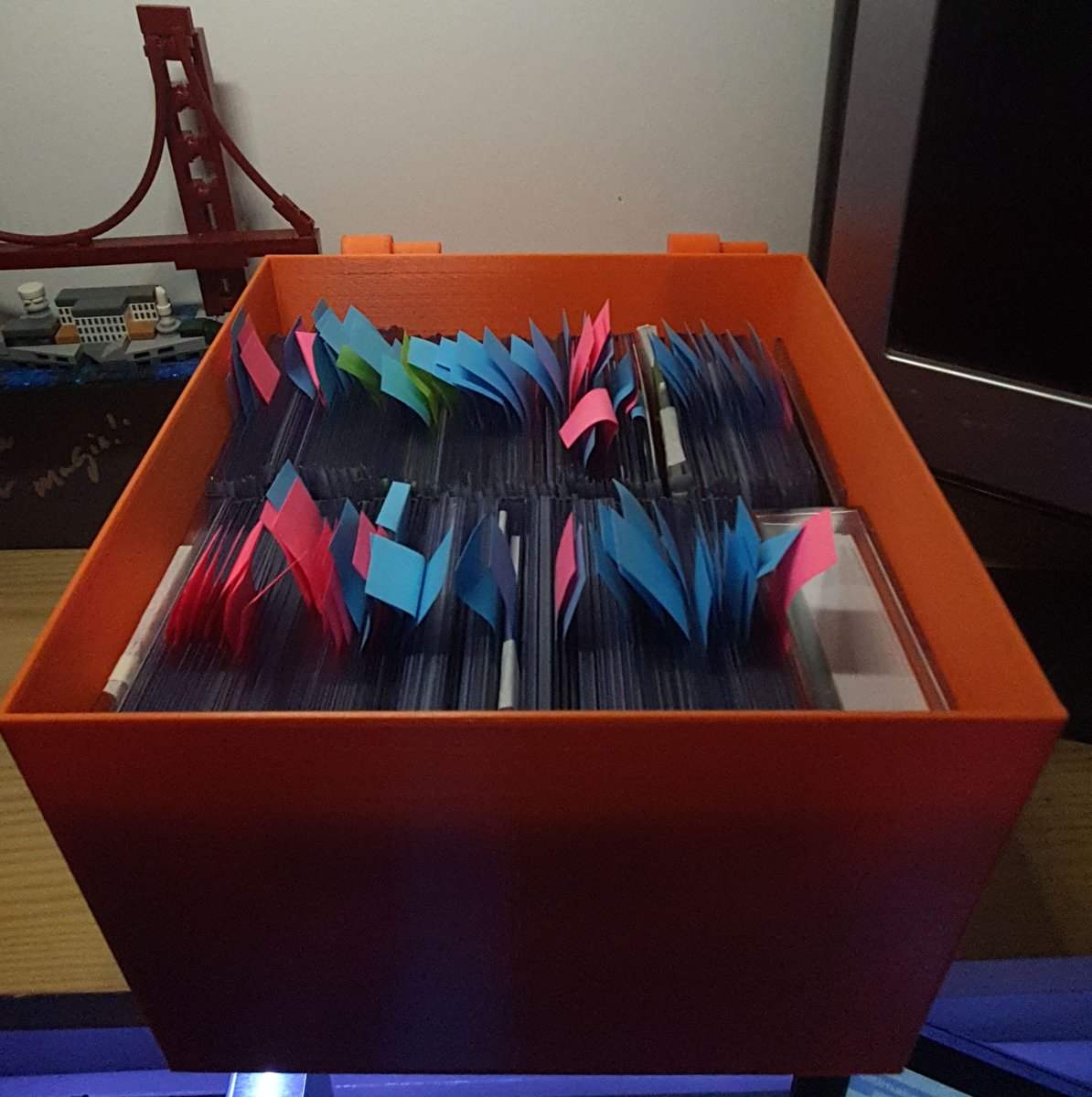 KSALGeorge's tweet photo. Made my self a nice little card holder box from my 3D printer. I never know how to store cards. Do pepole have them on display? Can the light affect the card for gradding? #thehobby #gradding #cards #thehobby #3Dprinting https://t.co/FBqCZ6nJ0S