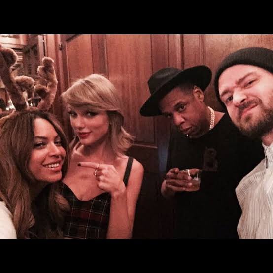 mirrorballperry's tweet image. Remember when Beyoncé and Jay Z attended Taylor Swift’s birthday party instead of Kanye and Kim’s wedding, still iconic.