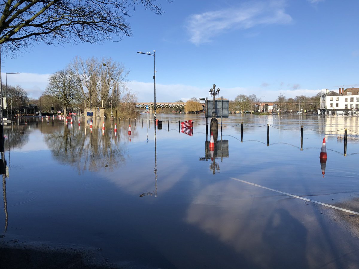 In #Worcester 

Severn now about 15cm below level reached in February 2020

Still rising