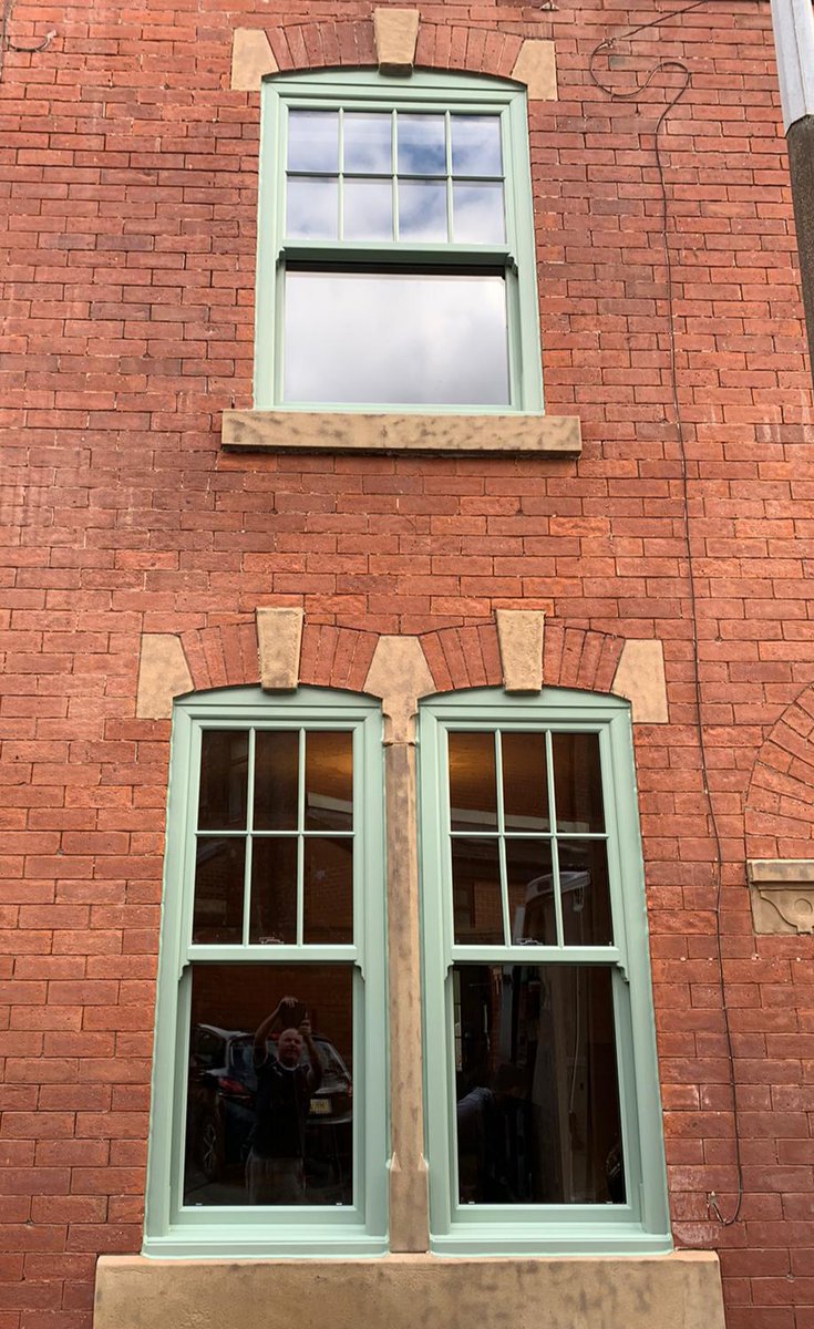 FaroncrownDoors's tweet photo. We recently completed a sliding sash windows job. Here is what the clients had to say regarding the windows project:

"From start to finish the whole experience with Faroncrown was exceptional more than a five star experience..."

Read the full review - https://t.co/UBgbbuXrQy https://t.co/AKNqSEvPdB