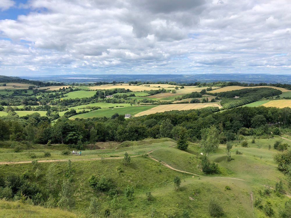 Splodz's tweet image. The area around Cheltenham and Gloucester is dotted with loads of beautiful small hills with great views, perfect for #OneHourOutside walks.

Here are four more hills to climb near Cheltenham &amp;gt;&amp;gt; splodzblogz.co.uk/2021/01/08/fou… 

#OutChelt #VisitCheltenham #GoHiking #GetOutside #StayLocal