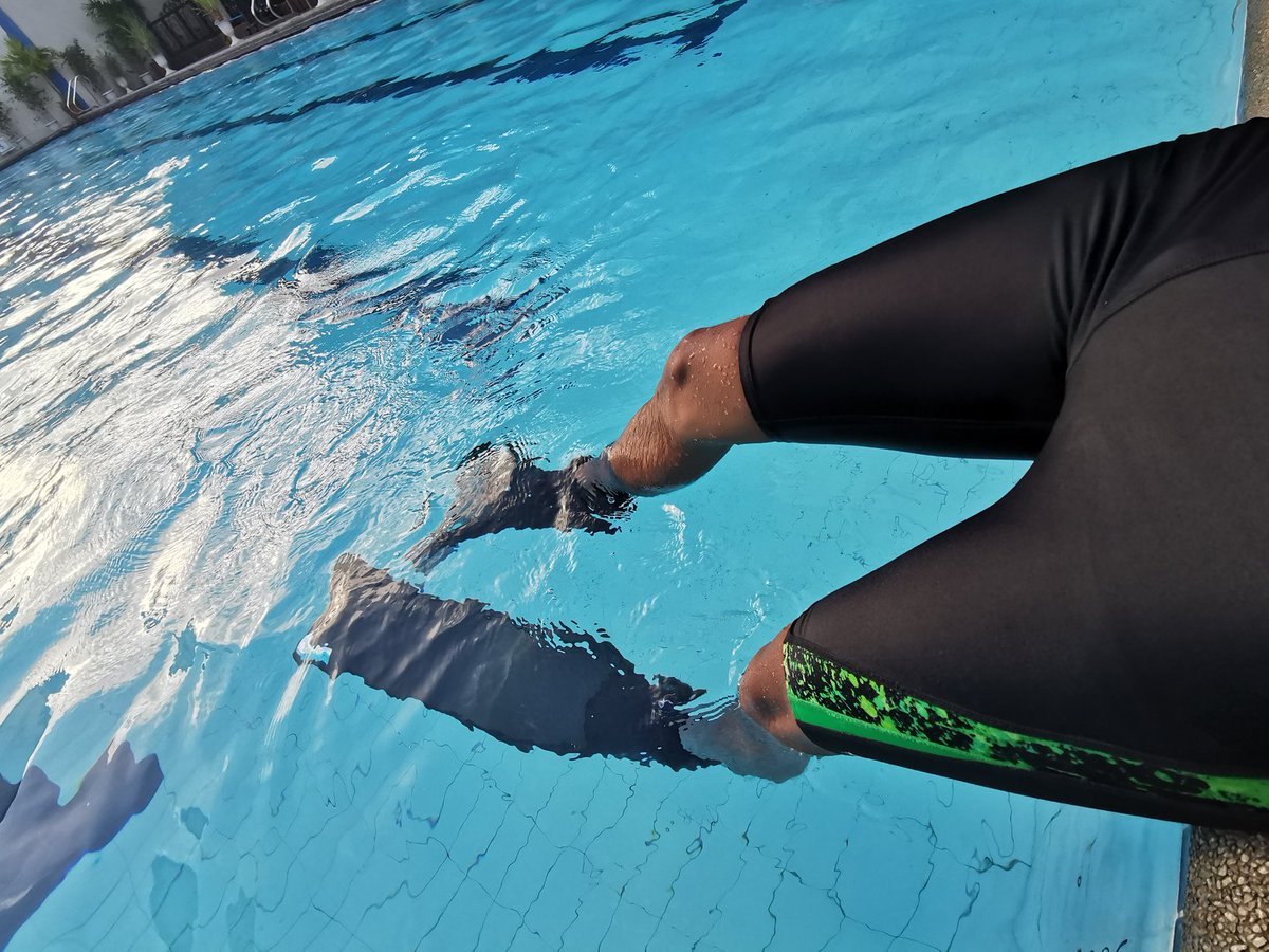 iammarkdizon's tweet photo. Pool training today with @oceanlimitsph 💙🏊♂️
#freedive #freediver #FreeDiving #swimming #oceanlimitsph #fitness https://t.co/E1fyOTSeCn