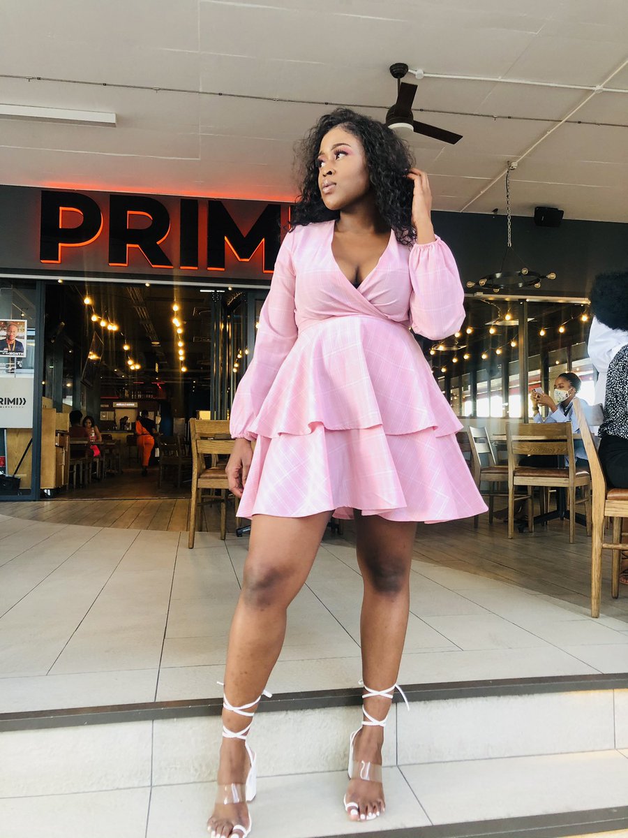 ShellyMolosiwa's tweet image. Thank you for all the birthday wishes my loves. Had an incredible day yesterday. ❤️