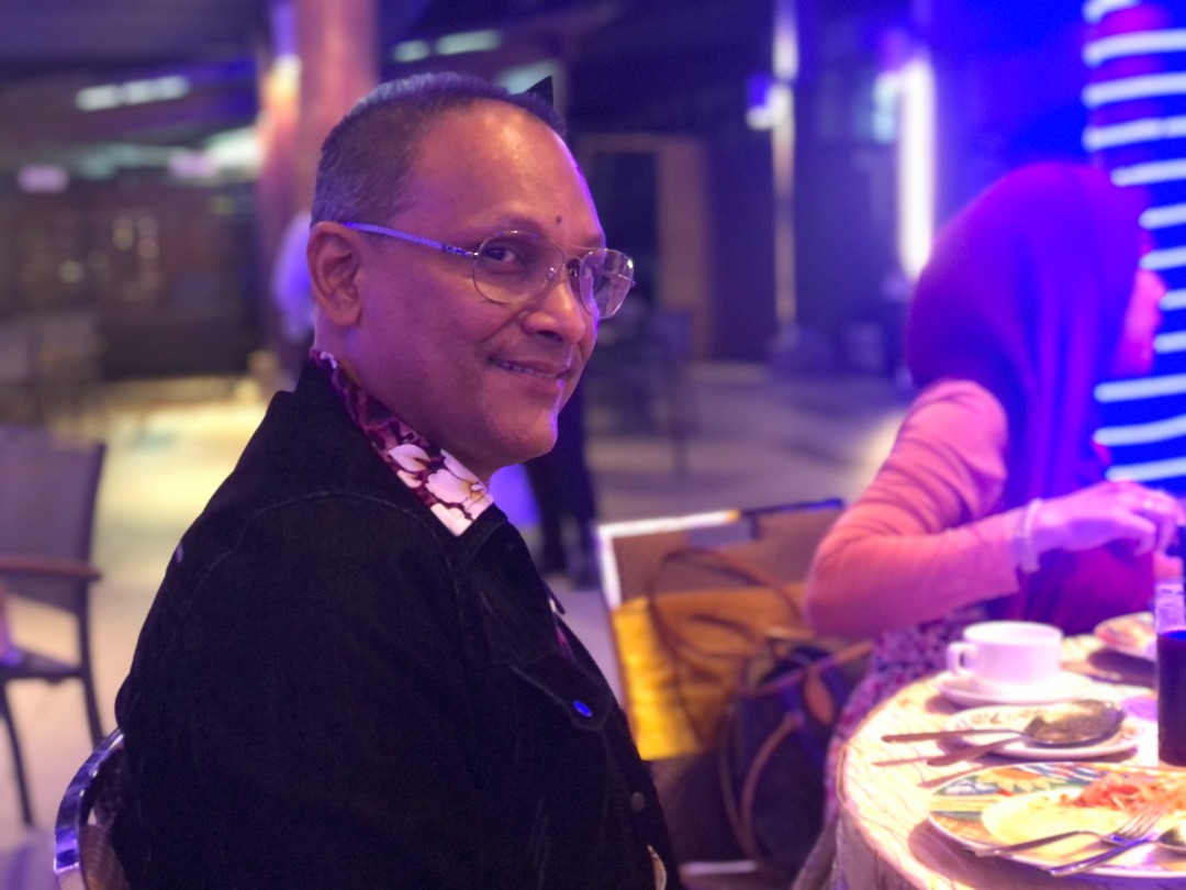 PPESquadron's tweet photo. Happy birthday big boss Mr Hazli Izma! 💕 You have been such an inspirational leader to all of us. We are so privileged to have been given the opportunity to work under such a great and amazing leader like you!  We love you so much boss! 🥳💕
#PPEEmpire #PPESquadron #WeAreFamily https://t.co/ai38rwGRxL