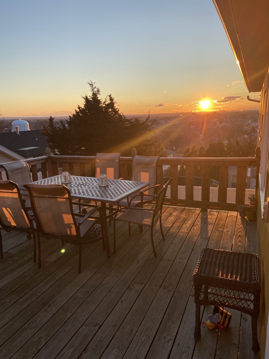 Jeniru's tweet image. Good Morning.