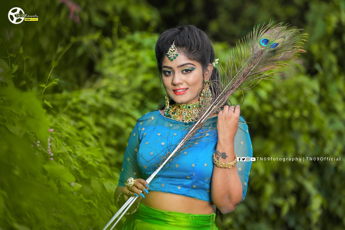 TN09Official's tweet photo. She is a wonder that can only be seen through the eyes that sees her right

In Frame 💃🏻 : @riya25._.official
MUA💄 : @nishabeautysalon_makeupartist
 Outfit 👗 : @aks_le_couturier

#GTN09 #09forlife #TeamTN09 #TN09fotography  @TN09Official

For Bookings
@Ibbu_Offl +91 9566210153 https://t.co/tHRpblTymU
