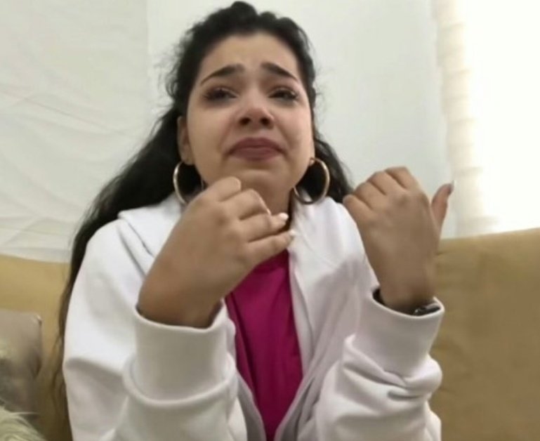 ArmyKeninis's tweet photo. Me hubiera gustado que a Kenia se le apoyará de la manera en la que todos los youtubers han estado brindando apoyó a @nathcampost , no me refiero que esten mal en hacerlo, pero Kenia sola se levanto de toda la mierda que le hizo Juan De Dios Pantoja 😡 la verdadera Ave Fenix 🦅 https://t.co/kaWESTWrMR