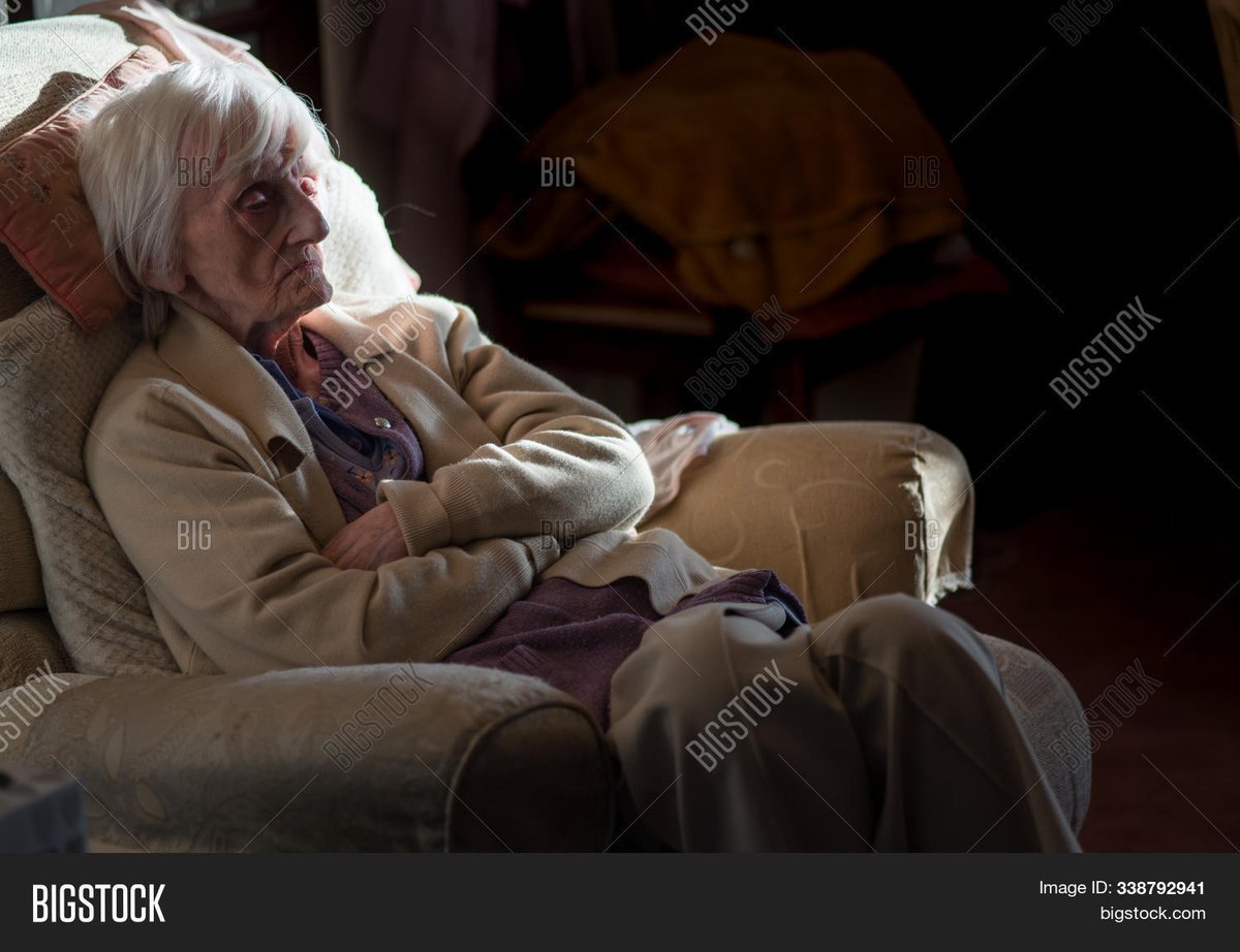 ثمانينية تتعرض للسرقة من مدعيّ تقديم الطعام rougemagz.com/?p=221508 #روج #rougemagz عبر @rougemagz #سرقات #سطو #بريطانيا #سيدة_عجوز