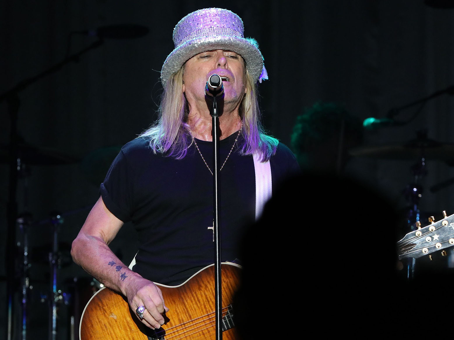 Happy birthday to Cheap Trick s Robin Zander. His voice and hair are STILL amazing! : Ari Perilstein/Getty Images 