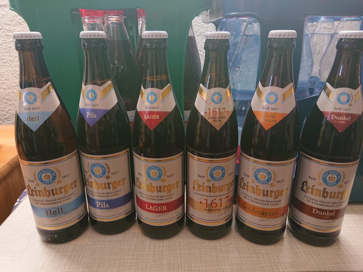 Franken_blog's tweet photo. Fränkisches Bier von der ältesten Privatbrauerei im #NürnbergerLand! 🍺
#Leinburger sollte einen ProbierSixpack in den Verkauf bringen! #BierlandFranken https://t.co/3QwunvwIAB
