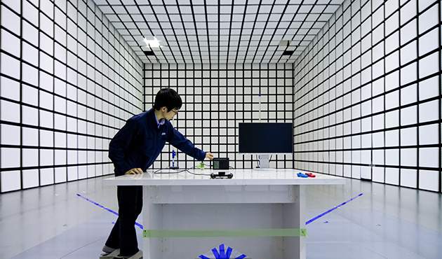 - In-house radio wave testing- Nintendo Switch hardware testing- Nintendo Switch hardware testing- Game card inspection device