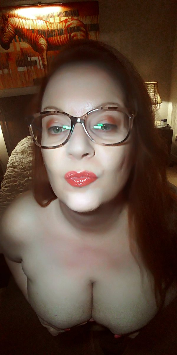 thicklegs2's tweet photo. @jenagirl100 https://t.co/wrkdAbRBUl