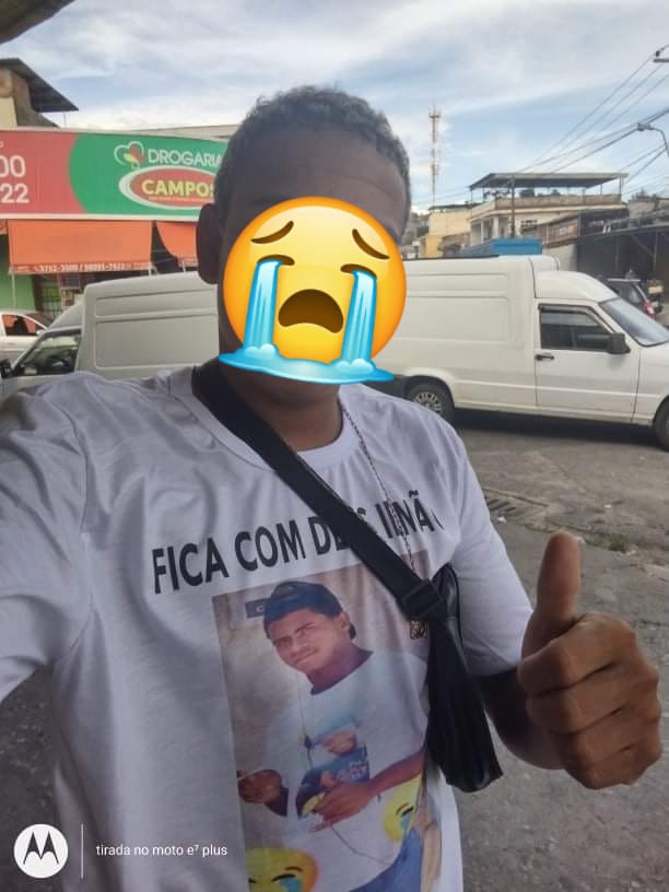 DescontroladoVR's tweet photo. Te amo irmão 😭😭 https://t.co/TNUQ10WpFu