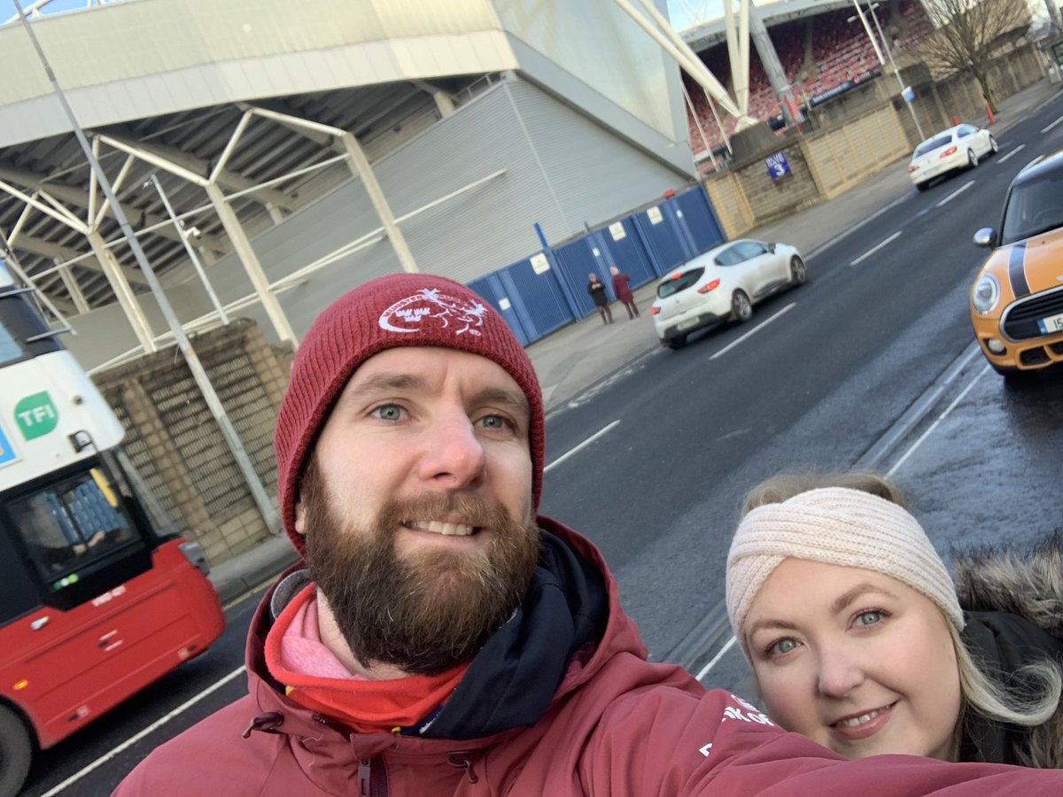 #stadiumselfie #MUNvLEI <a href="/Munsterrugby/">Munster Rugby</a>