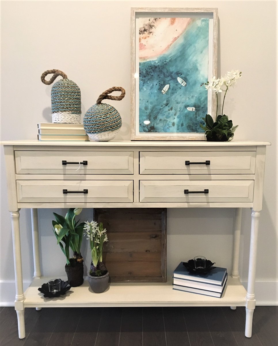MichelelaMaison's tweet photo. I am enjoying working on two waterfront homes this winter... makes me excited for summer!
#waterfrontstyle #interiordesign #interiorstylist #custombuilthome #coastalstyle #waterfronthome #stlawrenceriver #alamaisonhomeandlifestyle #mgrahaminteriors #syracuse https://t.co/pDAqTeS6n2