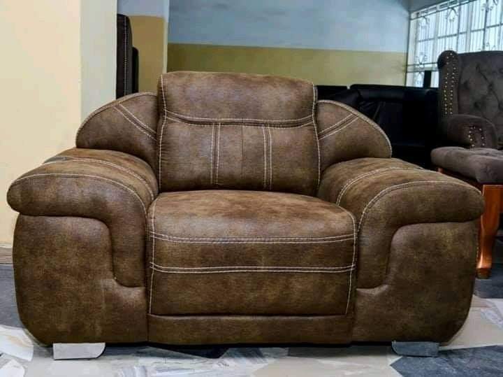 OAO_SUPREME's tweet photo. @Gracymama1 Affordability at your fingertip...
NATIONWIDE DELIVERY
1st frame: 220k
2nd.          : 250k
3rd.           : 200k
4th.           :600k https://t.co/ImCwIj1EaX

Retweet for me please