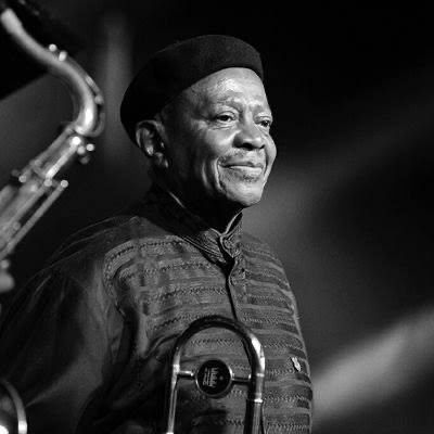OskidoIBelieve's tweet photo. A giant has fallen 💔
The 23rd of January will be remembered as a sad day for the country and the music industry. Condolences to the Gwangwa family. #RIPJonasGwangwa 🕊 https://t.co/RK4dgQ8Nwn