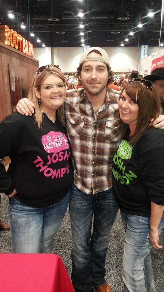 showbizplotts12's tweet photo. Happy Happy Birthday @TheJoshThompson We Miss You! Have a great day! https://t.co/WtaQhXeKEs