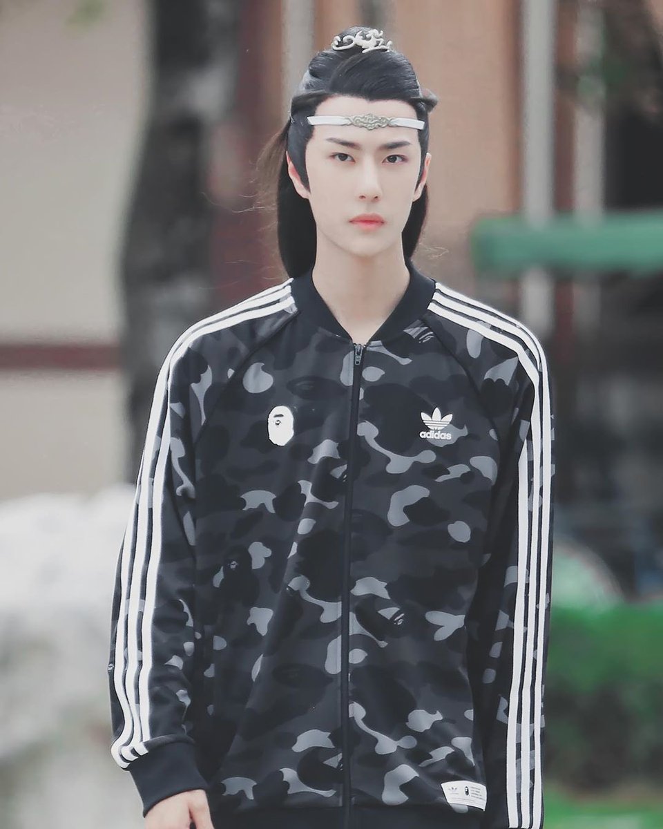 category is shoulder