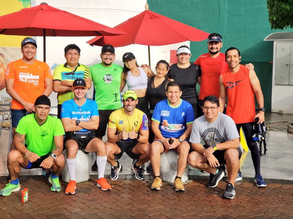 JuanJose_J4's tweet image. Hoy nos fuimos de 15k con la familia #PythonTeamEc 💪🏻💪🏻💪🏻
Que gran grupo
#Running #SomosPython #LaJoya