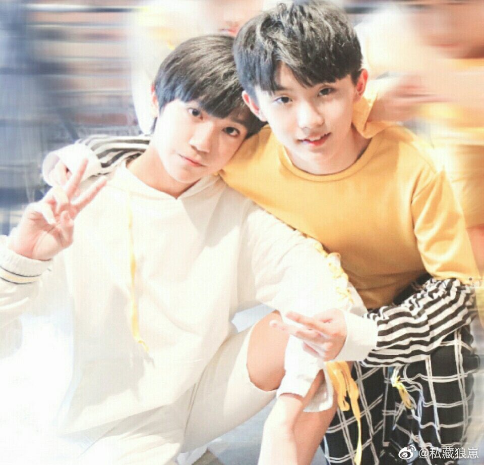 mijiaqa's tweet photo. เอาจริงๆนะ มันเป็นไปได้หรอ คนที่สนิทกันขนาดนั้นอ่ะ ไปกินข้าวด้วยกันบ่อยๆ ตัวติดกันตลอดเวลา ลงเว่ยป๋อเกี่ยวข้องกันบ่อยๆ ลงแชทบ้างรูปบ้าง ตอนนี้เหมือนห่างเหินกันมากๆ ไม่ได้พูดเรื่องชิปใดๆเลยนะ แต่พูดในเรื่องมิตรภาพนี่แหละ
ทำไมถึงห่างเหินกันจัง ปวดอก😭
#ฉีเจ๋อ #qize #祺泽 https://t.co/JoWWHSYgYI