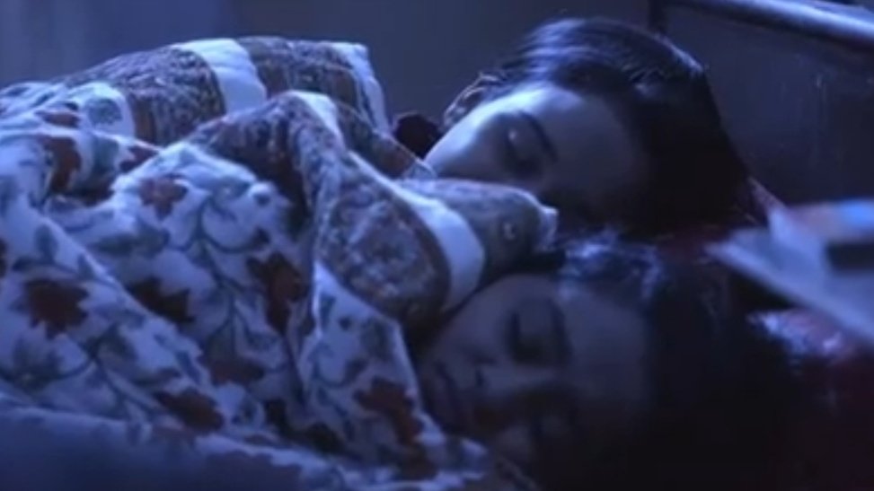 sncwdropx's tweet photo. Them... peeping through their half closed eyes..to look at each otherβ¨β€οΈ... #MagicalAshDeep They have proved their chemistry through their eyes only..nd created a very beautiful and magical epitome of love π€§π.. pls bring them back!
#YehUnDinonKiBaatHai https://t.co/8E4d6XIT9b
