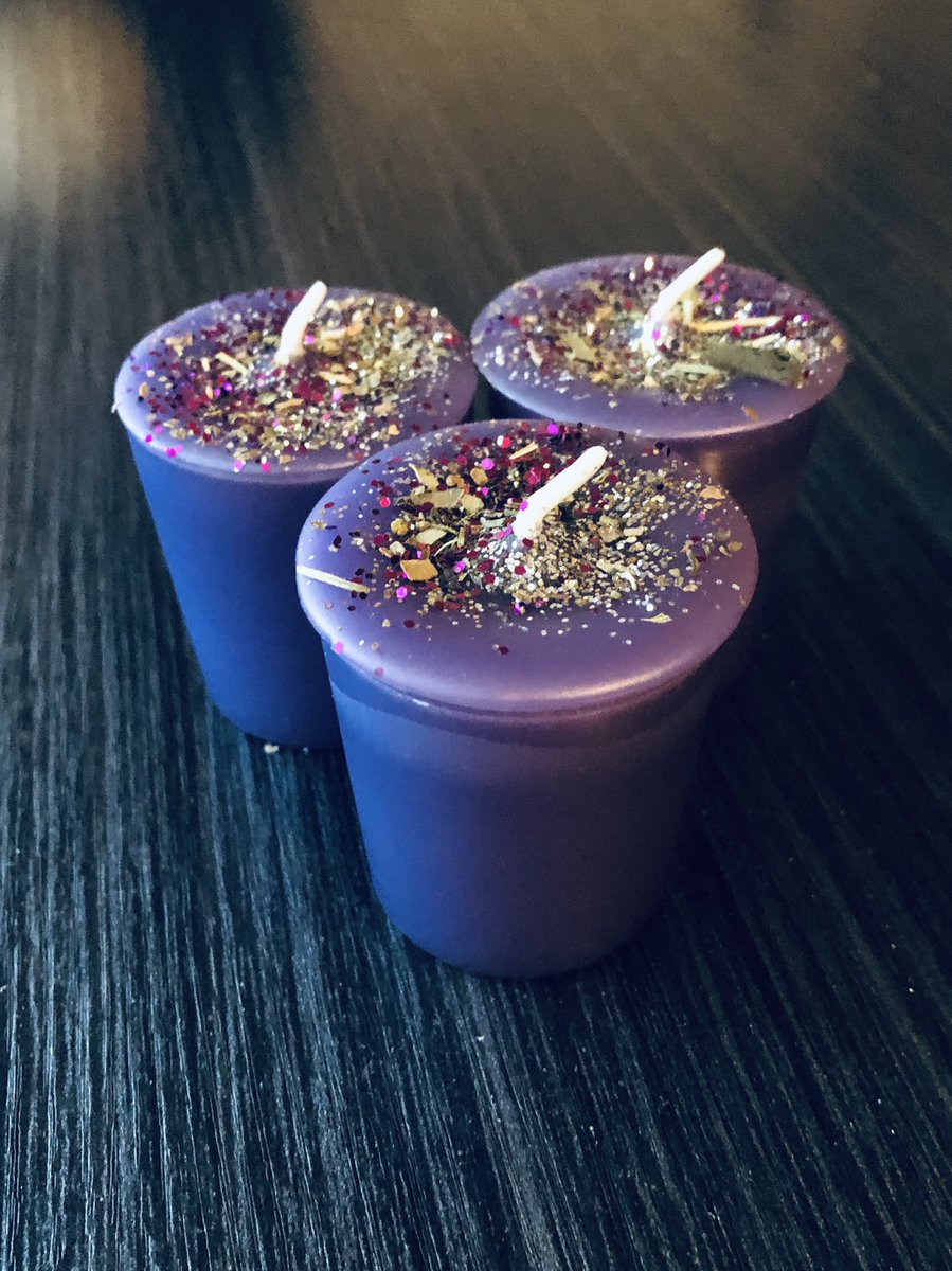 KyleBLeite's tweet photo. Check out our Third Eye Chakra Votive Candle Set @ https://t.co/jbfdlTkoRK @eBay #handmademagick #candles #wicca #witchcaft #conjure https://t.co/tWWRV56ysq