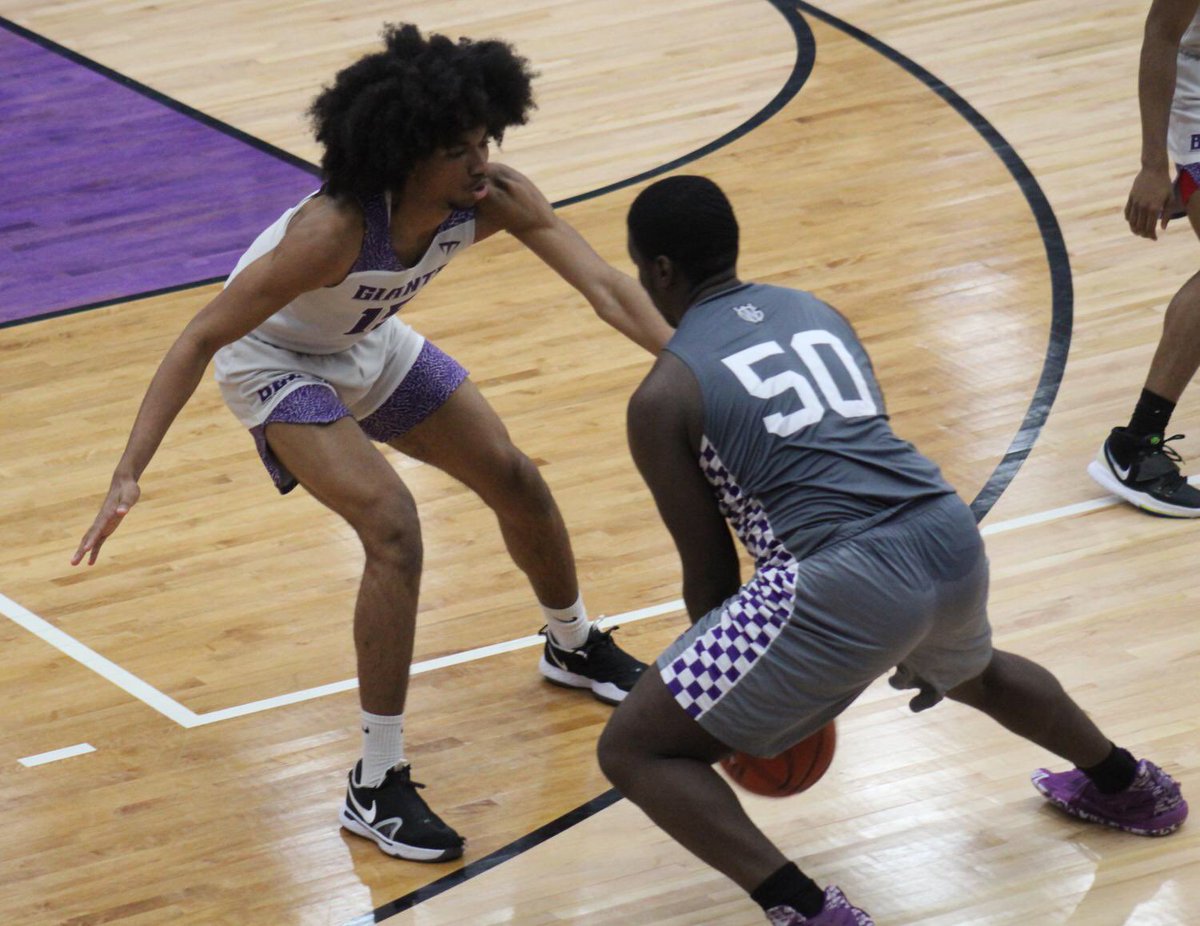 Ben Davis Basketball Gameday Alert Giants Dchs Athletics 6pm Fr Jv 7 30pm V Ben Davis Hs 10 N Girls School Rd Indpls Giant Radio Network Wbdgindy