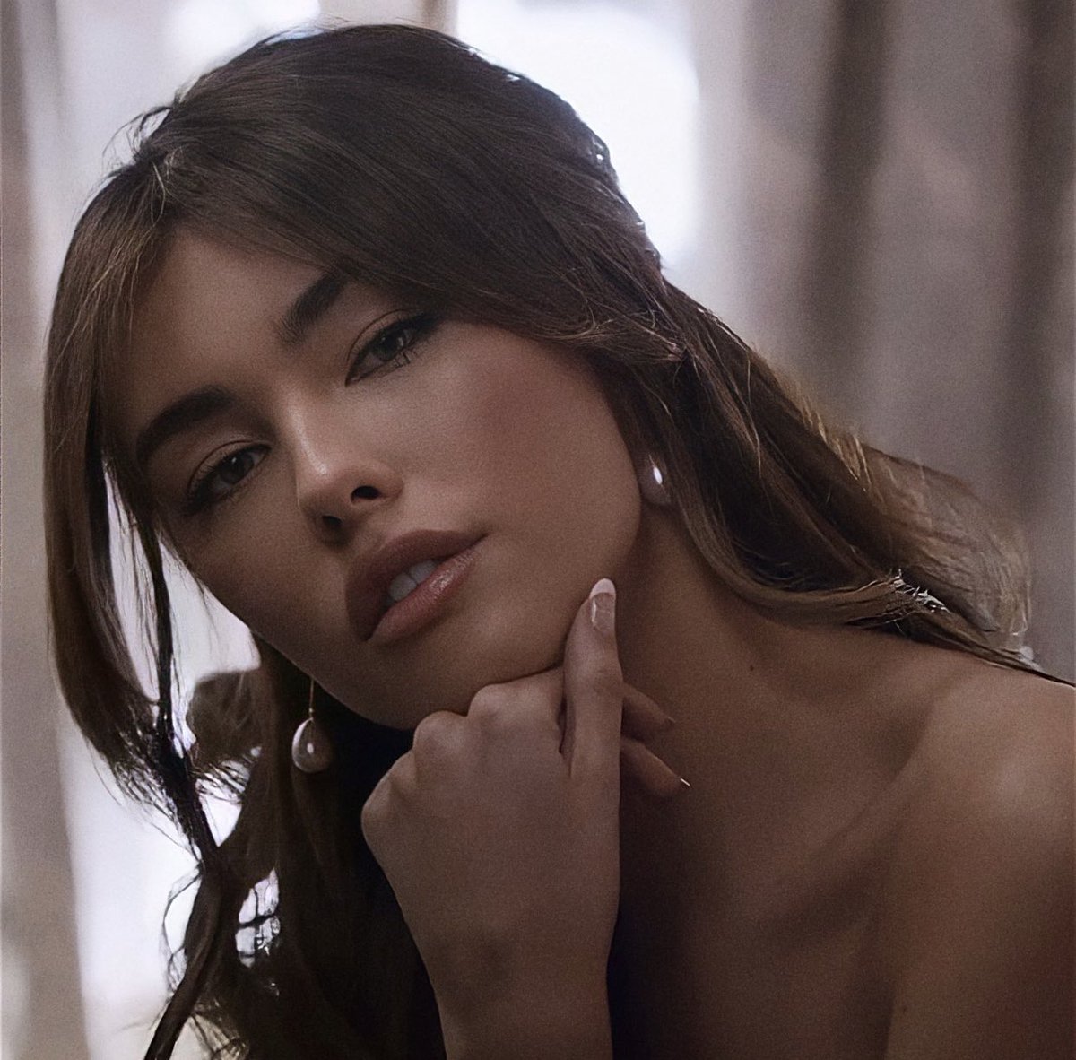 wipeyourtearsss's tweet photo. i just think that megan fox and madison beer https://t.co/q6MbM3PCPh
