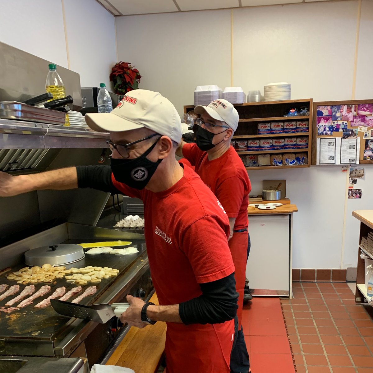 Ralph and Sons Diner tweet media