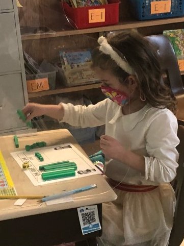 Darren Gruen (@gruendarren) on Twitter photo Mrs. Francaviglia and Mrs. Ventura’s class is “Racing to 90” with a place value tens and ones game! 🤩#mathgames #fabulousfirstgraders <a href="/JamesADever/">James A Dever</a> <a href="/VS13UFSD/">ValleyStream13UFSD</a> Mrs. Francaviglia and Mrs. Ventura’s class is “Racing to 90” with a place value tens and ones game! 🤩#mathgames #fabulousfirstgraders <a href="/JamesADever/">James A Dever</a> <a href="/VS13UFSD/">ValleyStream13UFSD</a>