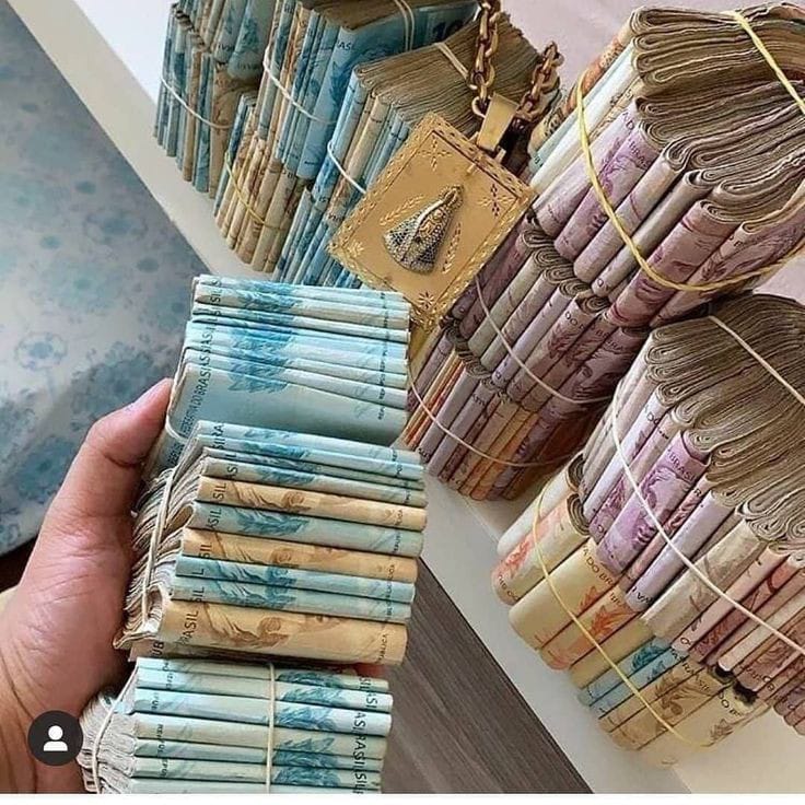 agiotagem88's tweet photo. ✔✔PRECISANDO DE UM EMPRÉSTIMO  PARA NEGATIVADOS  E AUTÔNOMOS  E PENSIONISTA INSS💵💰✔✔
✔✔SÓ CHAMAR NO WATS: pv 📱👈
✔✔SIMULAÇÃO NA HORA 💲
 Referência 100% 

   FAZEMOS TRANSFERÊNCIA NO MESMO DIA
PELO PIX https://t.co/F6rXm4YKKQ https://t.co/hXBDg2Ic3O