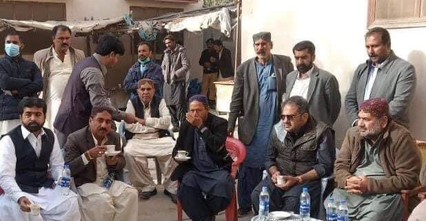 MeerNadar4's tweet photo. ظالم سردار حساب دو 
بیگناہ خون کا حساب دو
#عدالت_میں_سیلفی https://t.co/VokqszcoyO
