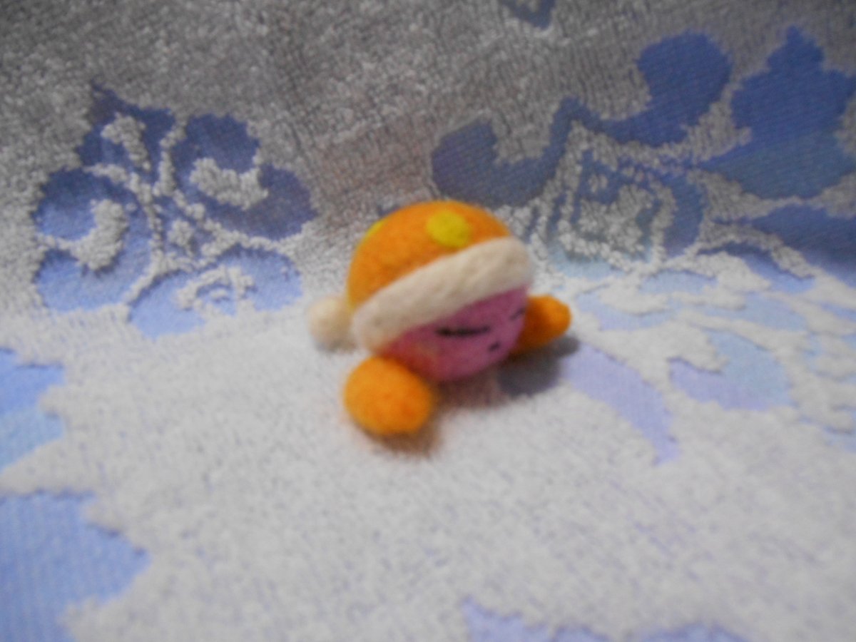 サイクロ スリープの敵キャラ ノディ １０分ほどオーバーしてしまいました 羊毛フェルト版深夜の制作60分一本勝負