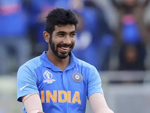 Thread !! @Jaspritbumrah93 and  @BrettLee_58 Similar kind off