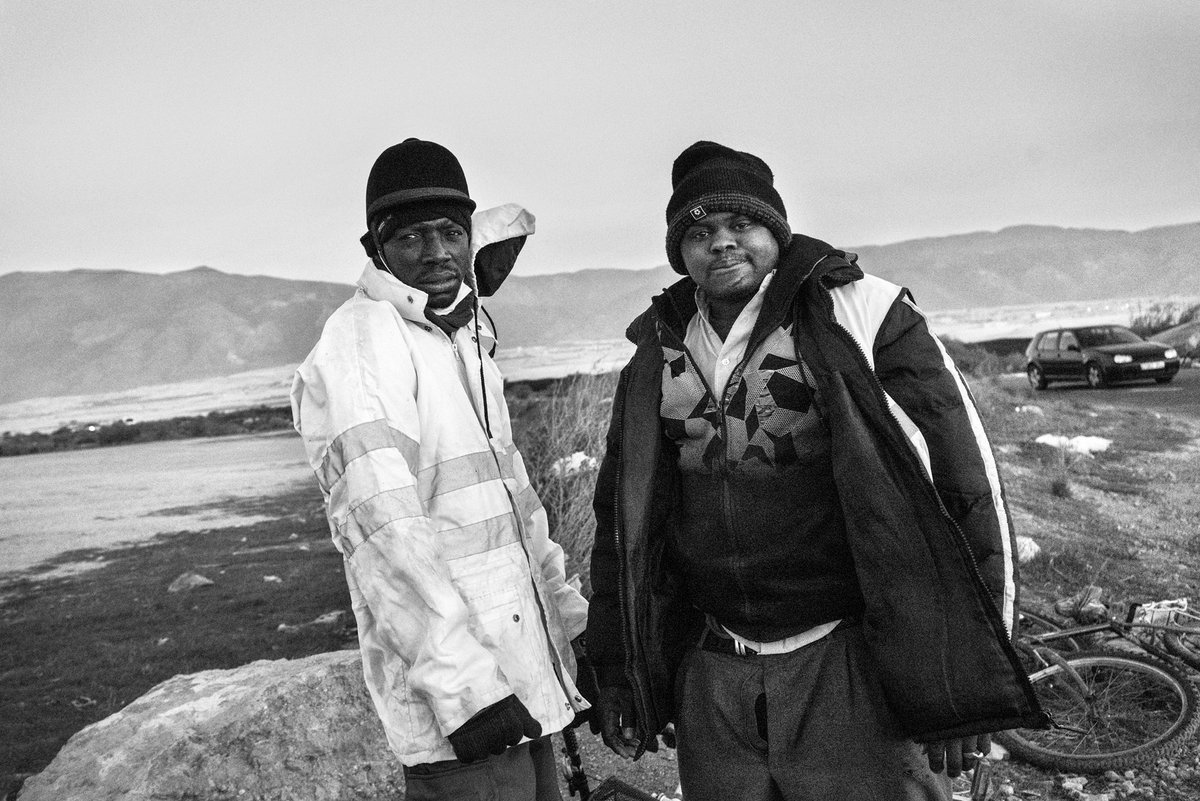 jetbudelman's tweet photo. Illegal migrant workers from Senegal in Southern Spain. #migrants #migrantworkers #arbeidsmigranten #seaofplastic #Spain @jetbudelman @beeldunie #debeeldunie https://t.co/mSam9BsONB