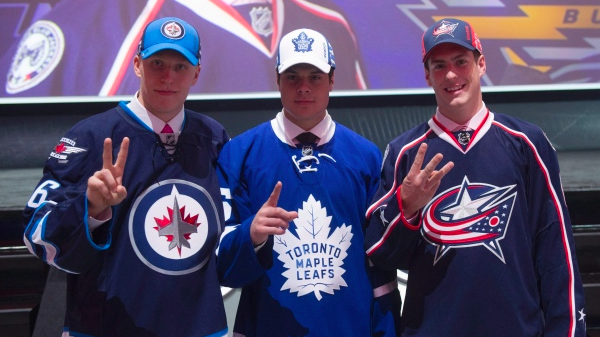KPapetti's tweet photo. Here's Auston Matthews hanging out with a couple of guy who have been traded https://t.co/XHcpkMaL5N