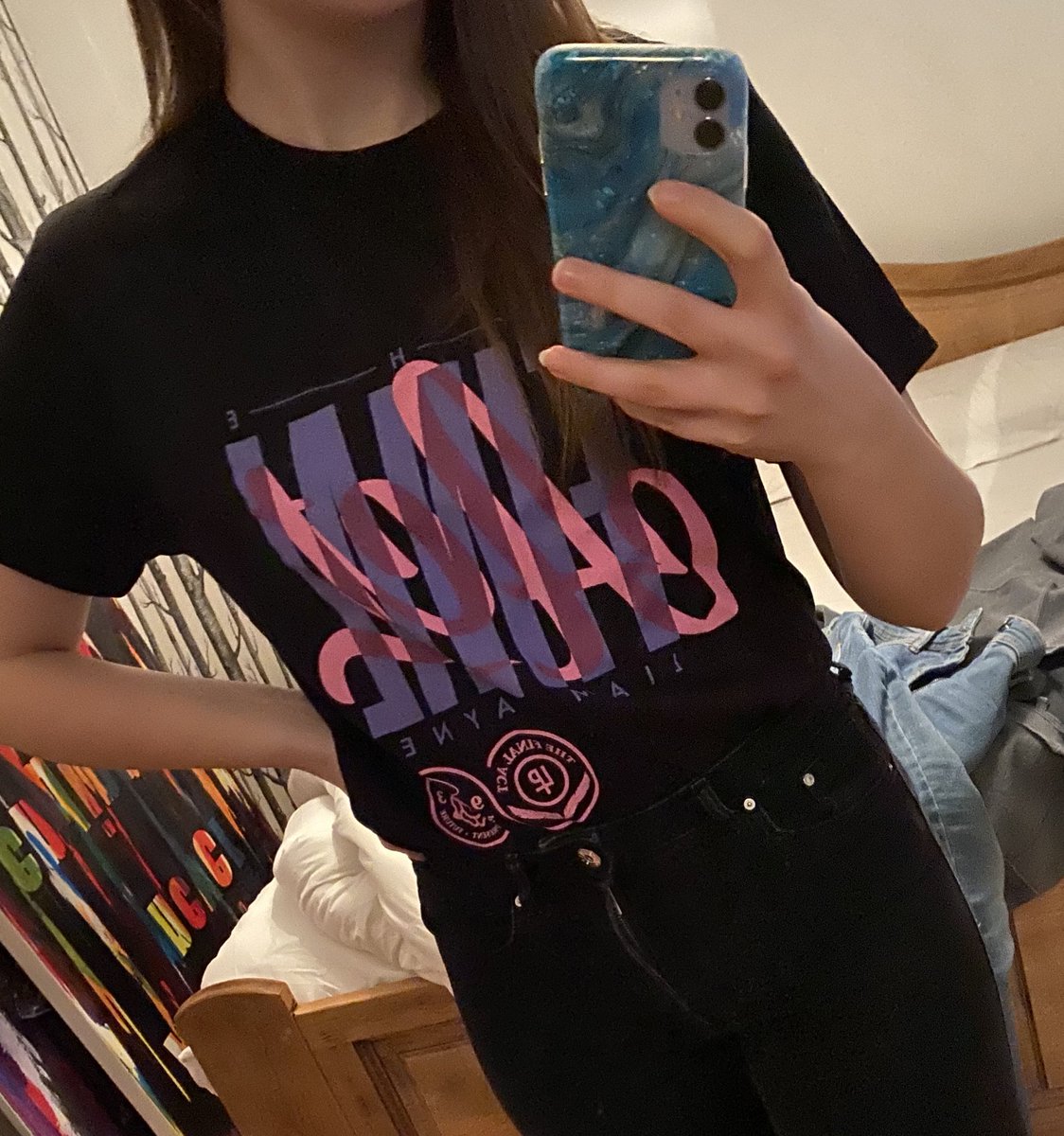 musicforadisco's tweet image. my #lpshowfinalact #lpshowact4 merch arrived!! it’s my first liam merch and it’s soooo nice 😭 i’m so happy with it, thank you @LiamPayne! #lpshow